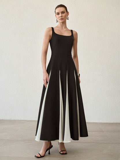 Monochrome Spagetti Strap Evening Maxi Dress